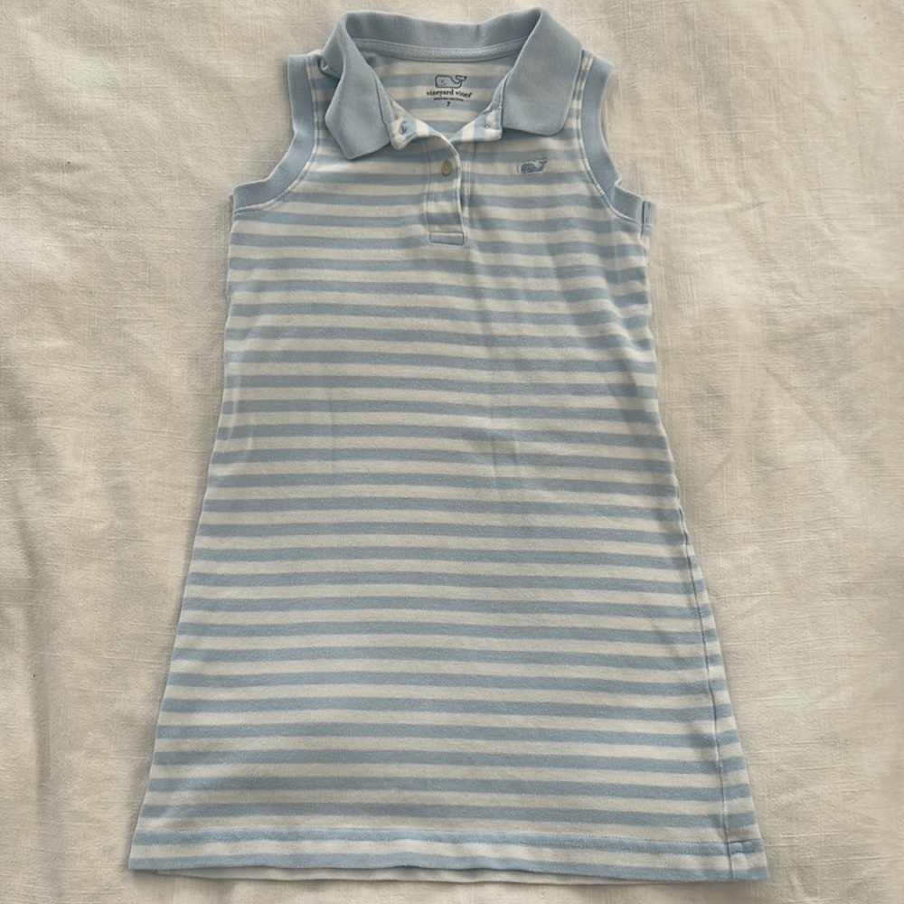 Vineyard Vines Light blue and white stripe sleeveless dress. Size 7.